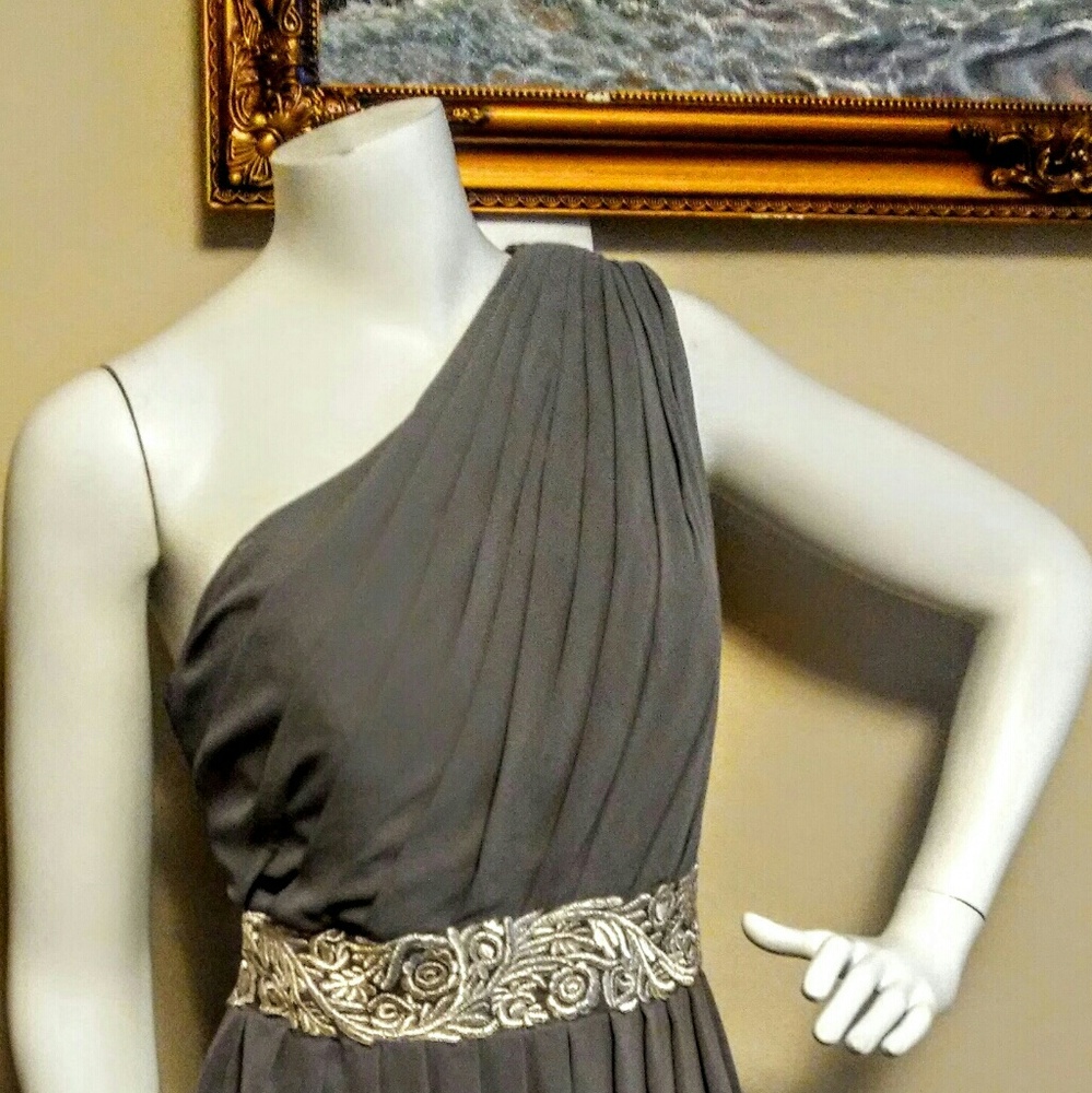 Andrew Adele dress