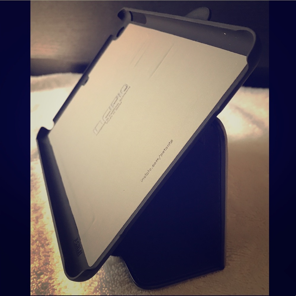 Incipio Lexington Folio Case for iPad Mini 1/2/3