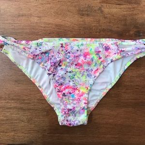Victoria's Secret "the cheeky" bottoms