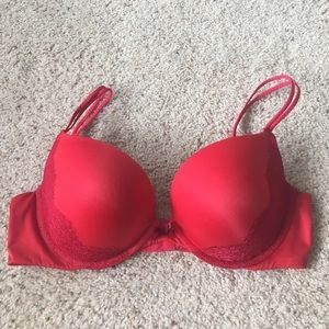 Victoria's Secret Very Sexy Push-Up Bra