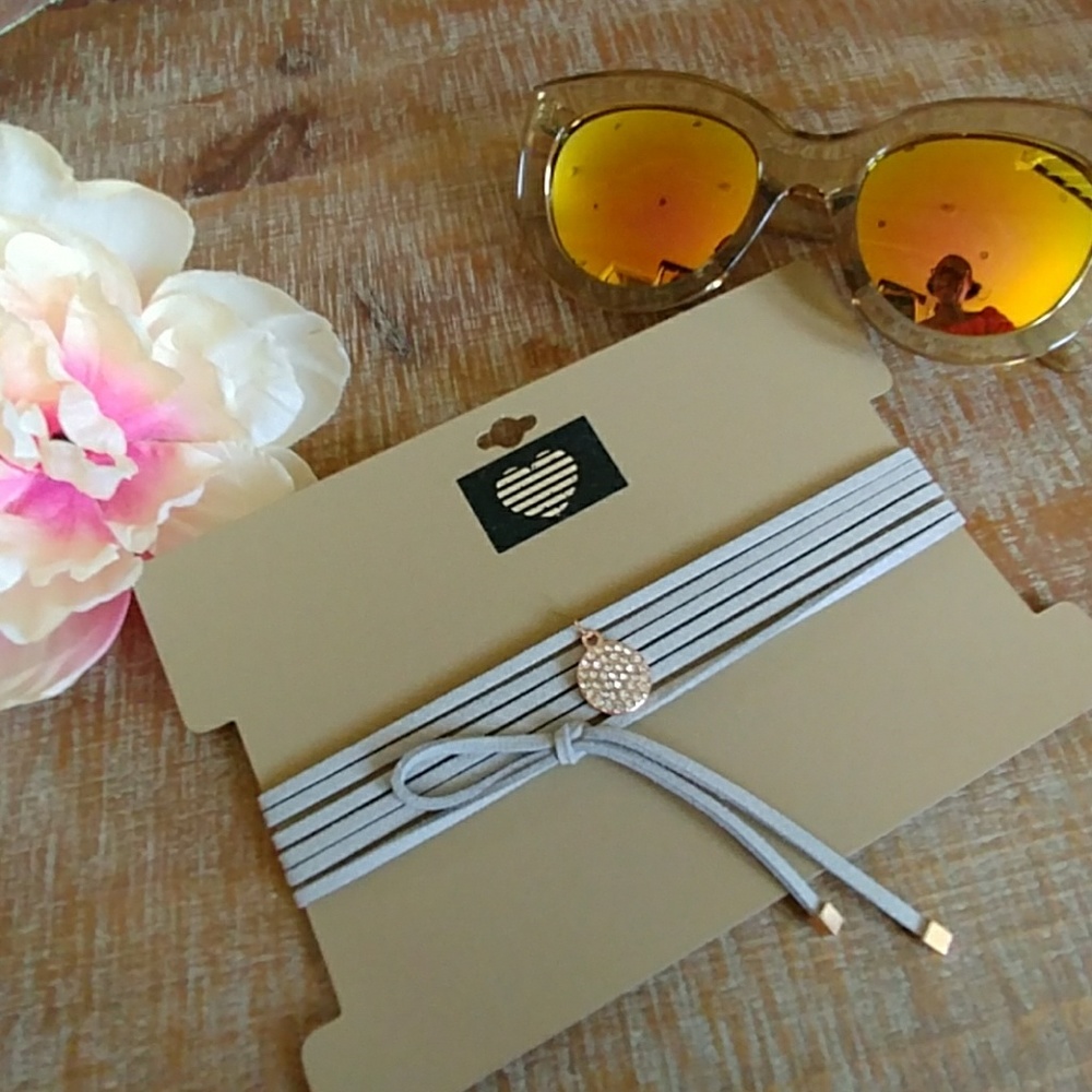 Choker wrap necklace