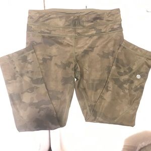 Lululemon run inspire tights.