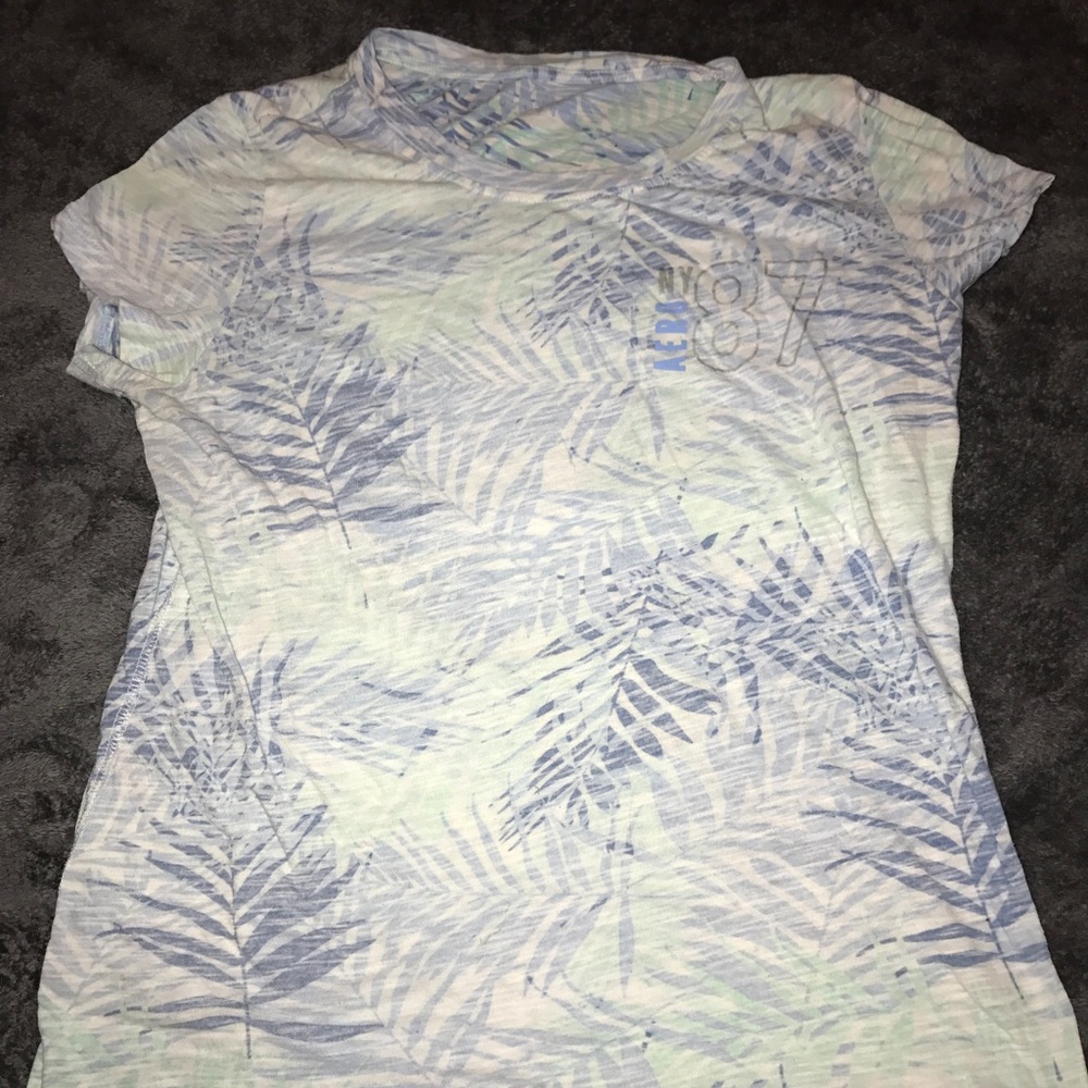 Aeropostale graphic tee