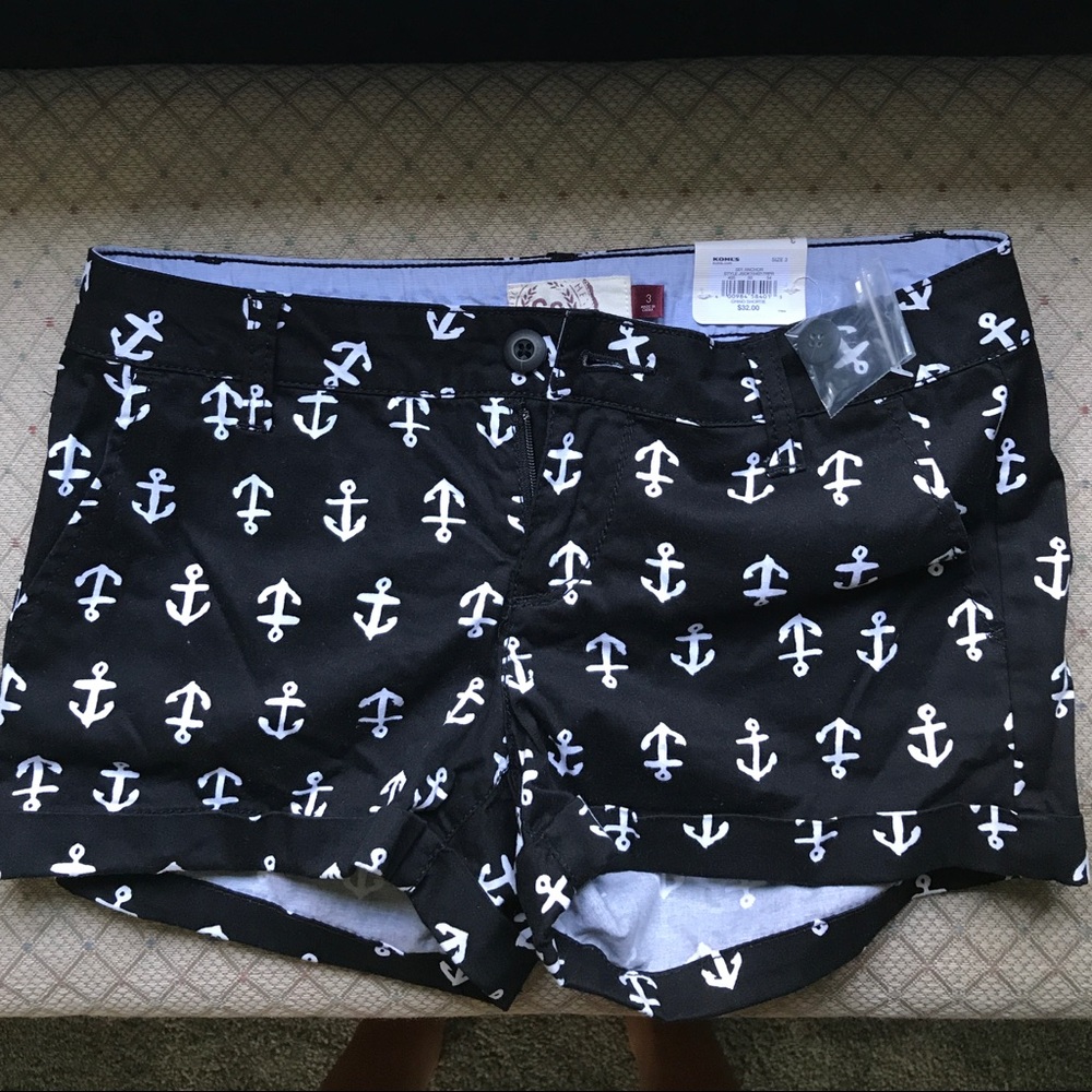 Anchor Shorts