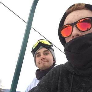 Meet your Posher, Cody