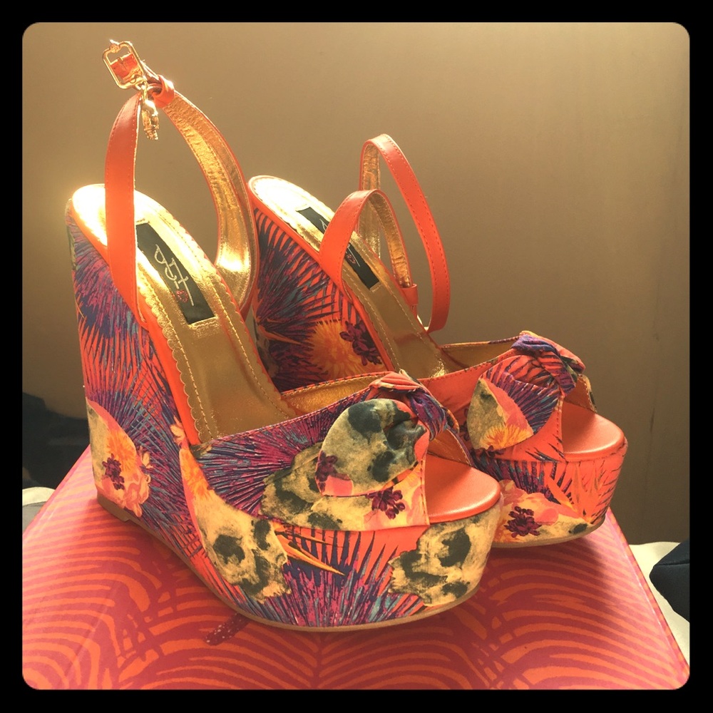 Iron Fist Reina Muerte Wedge Sz7 NWT