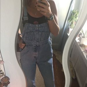 **VINTAGE** GAP JEAN OVERALLS!! 😍🤸🏼‍♀️