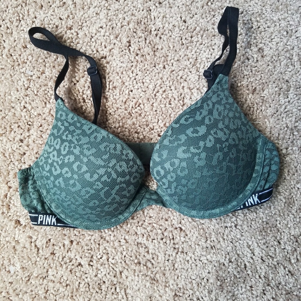 PINK 32B push up bra