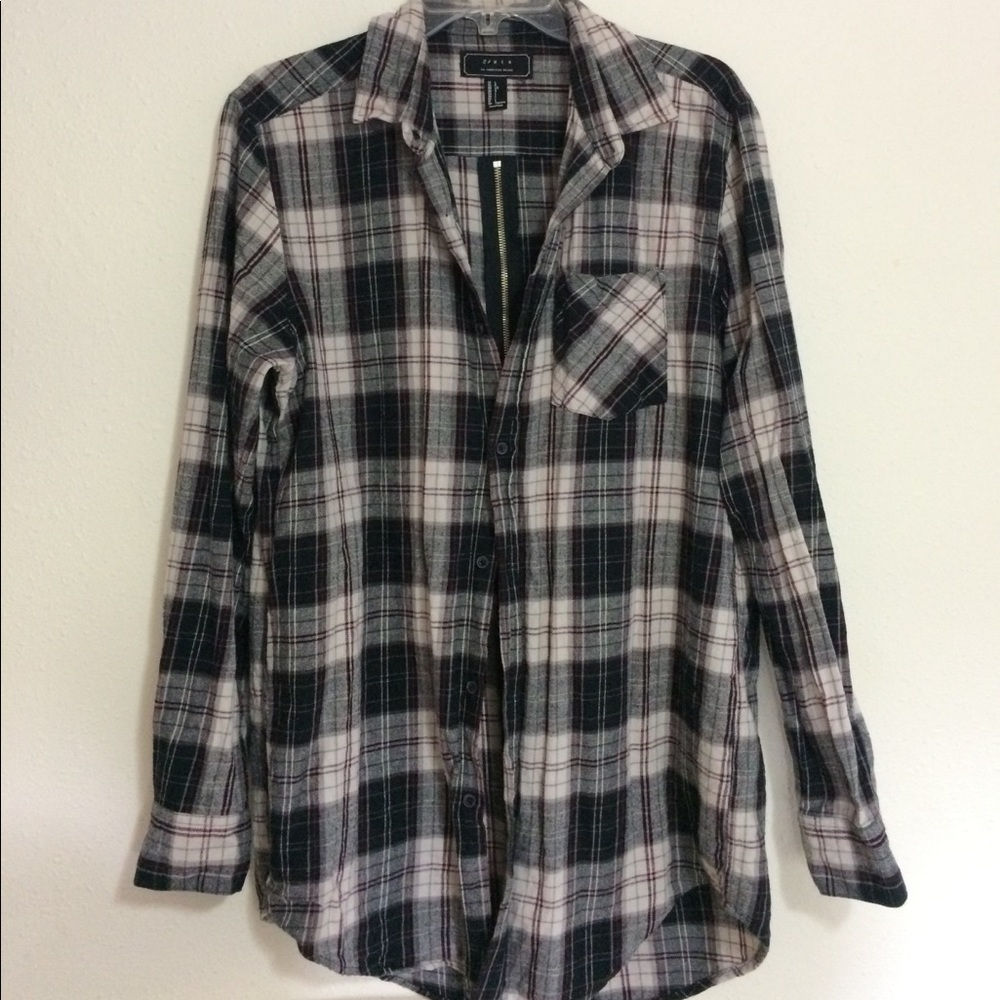 Forever 21 Flannel with zipper on the back