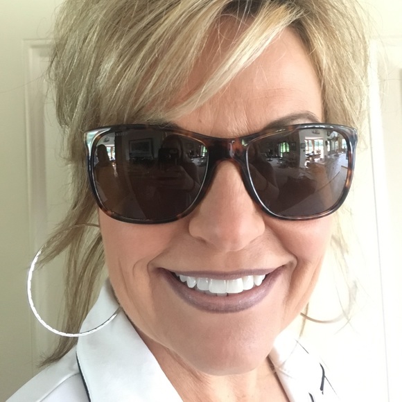 Ralph Lauren sunglasses - Picture 4 of 5