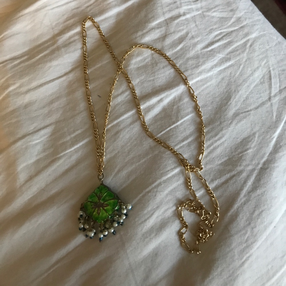 Super cute vintage necklace