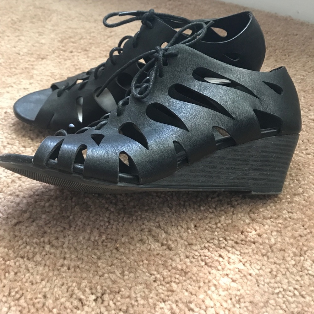 Black lace up wedges