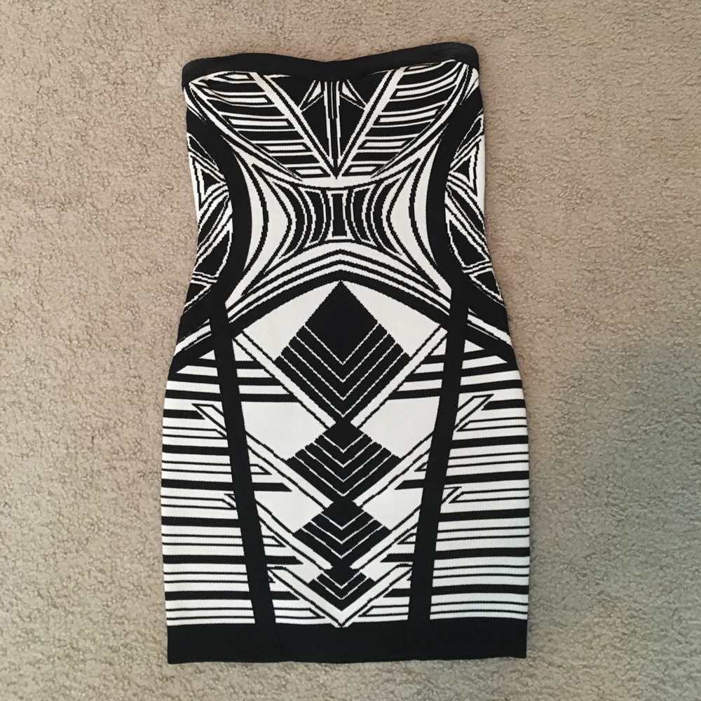 Only worn once black and white tight dress