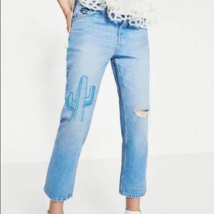 NWT Zara Boyfriend Fit Embroidered Jean ⭐️