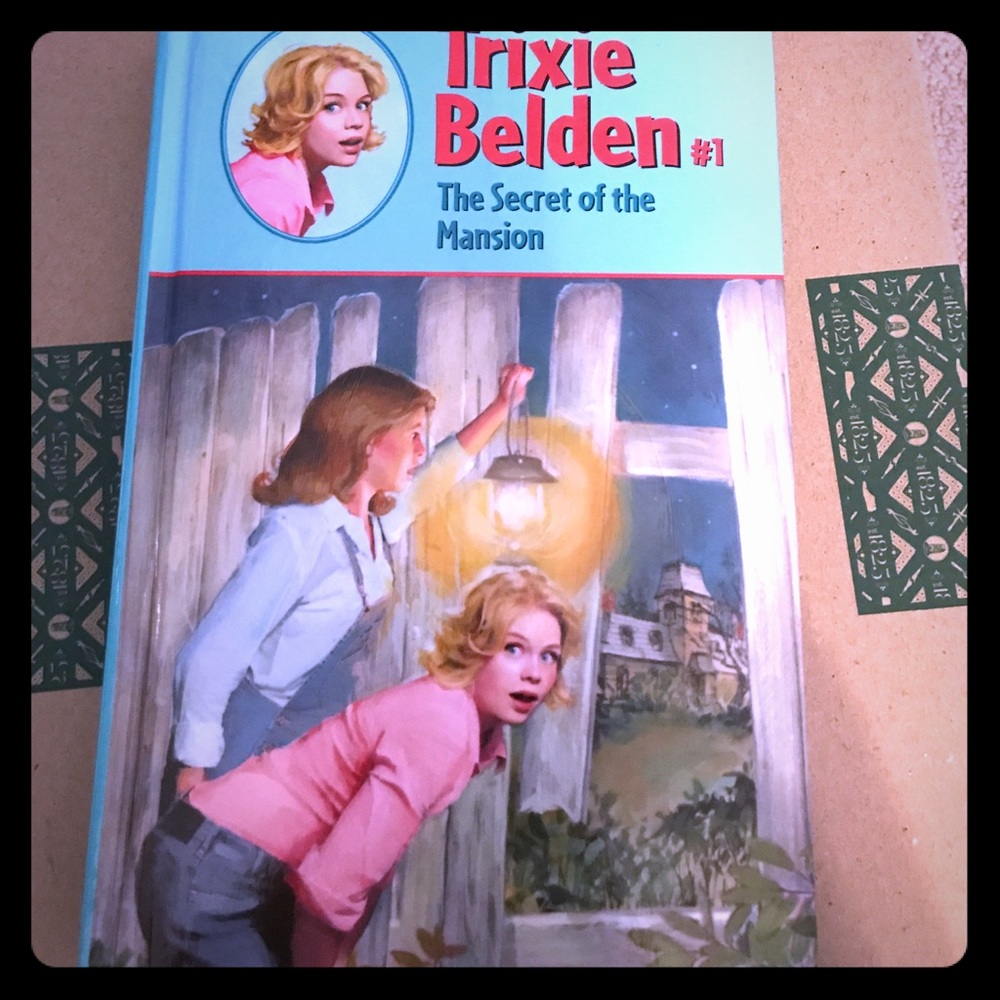 Trixie Belden #1 The Secret of the Mansion