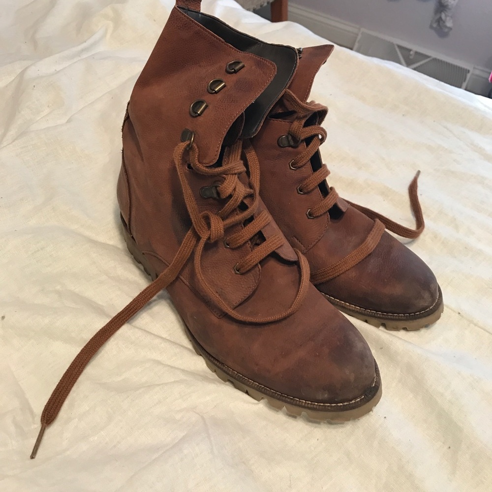 Boutique9 Lace Up Combat Boots