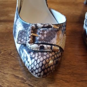 ❌FINAL PRICE DROP❌Anne Klein Black & Cream Heels