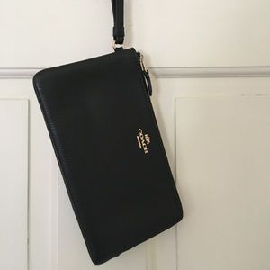 Coach Double Zip Wristlet