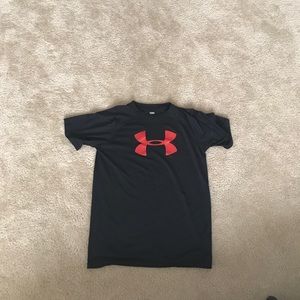 Under armor t-shirt