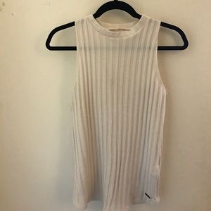 Hollister knit tank top, lightly worn 😊