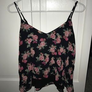 ADORABLE Floral Tank Top!