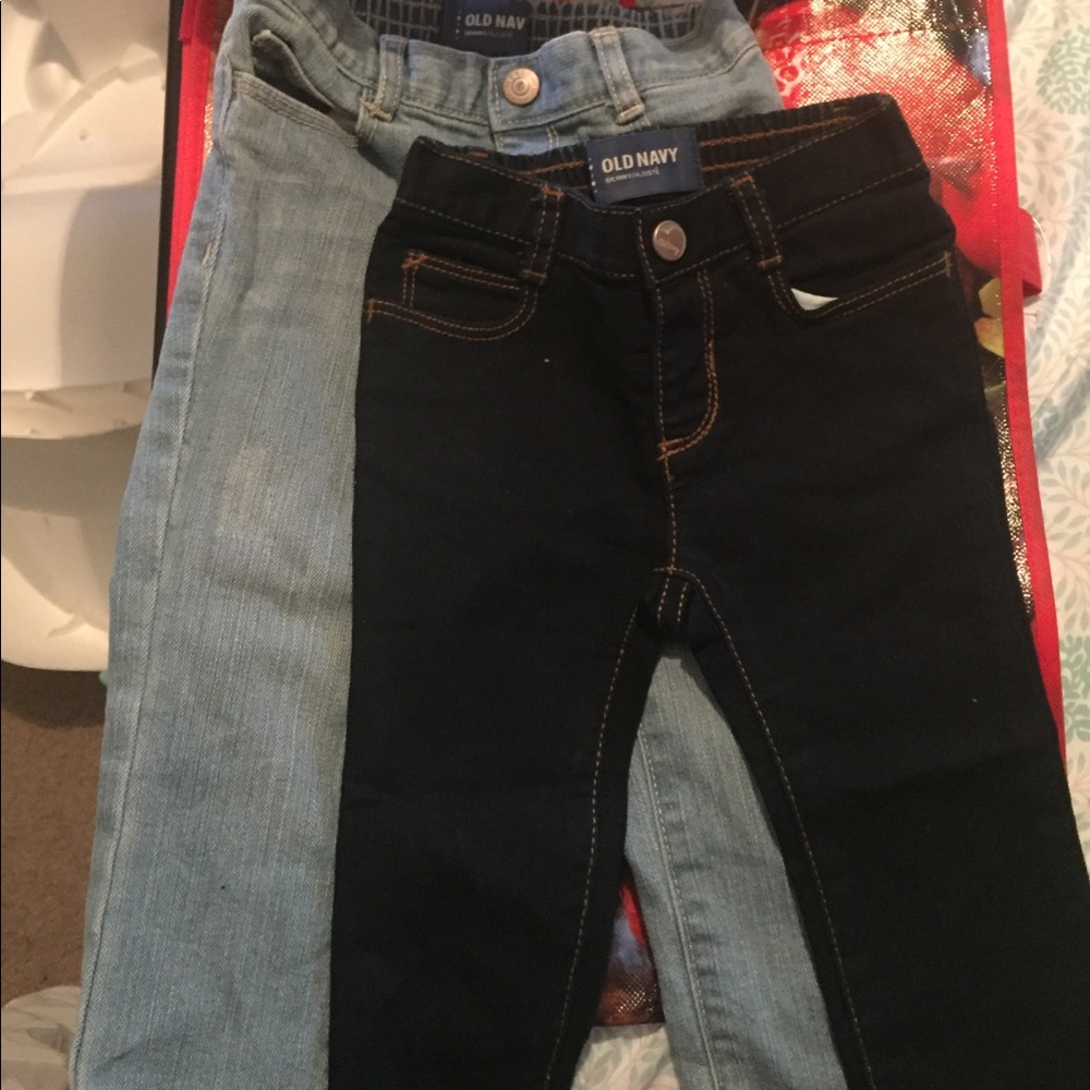 2 Pair Old Navy Jeans-3/10$💵