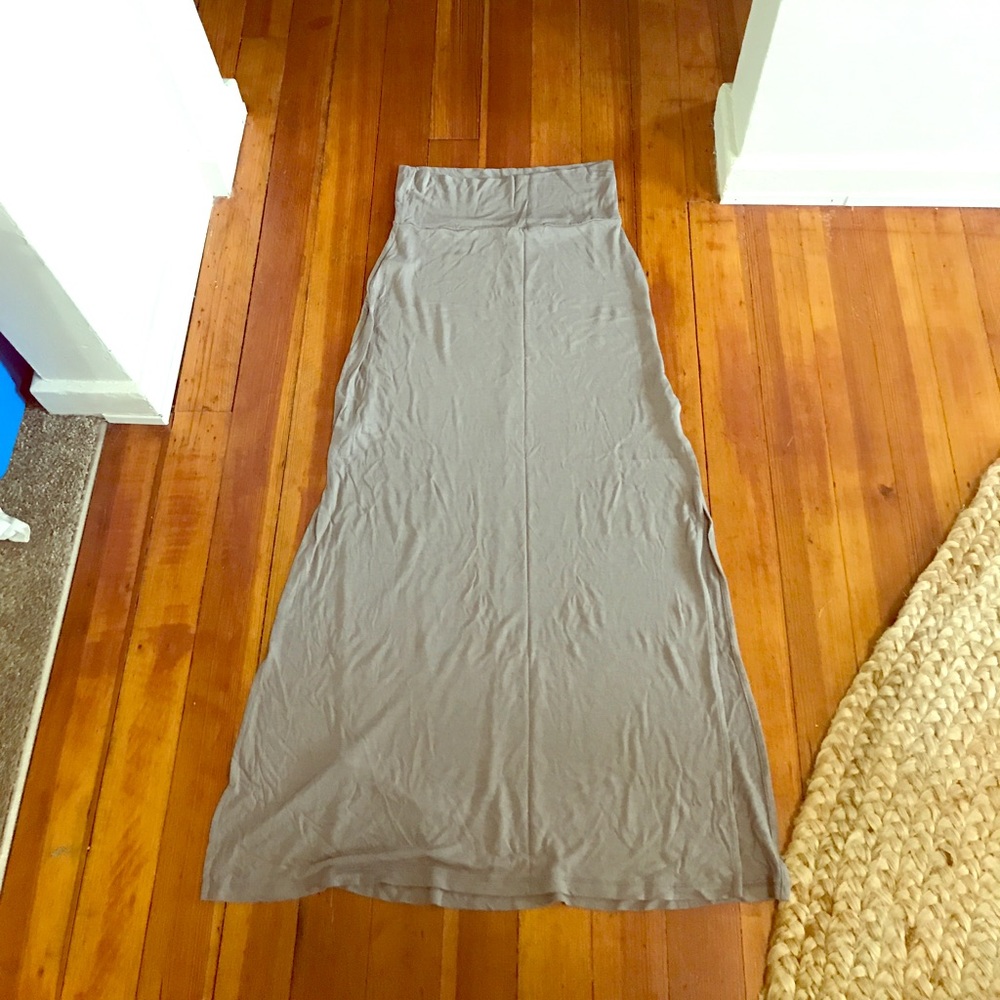 Forever 21 max skirt- slits on each side