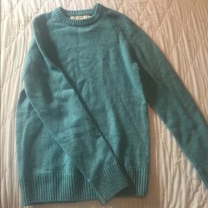 HM blue sweater