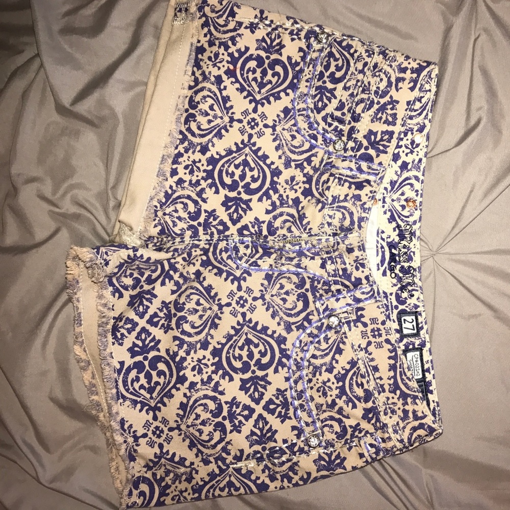Miss Me shorts