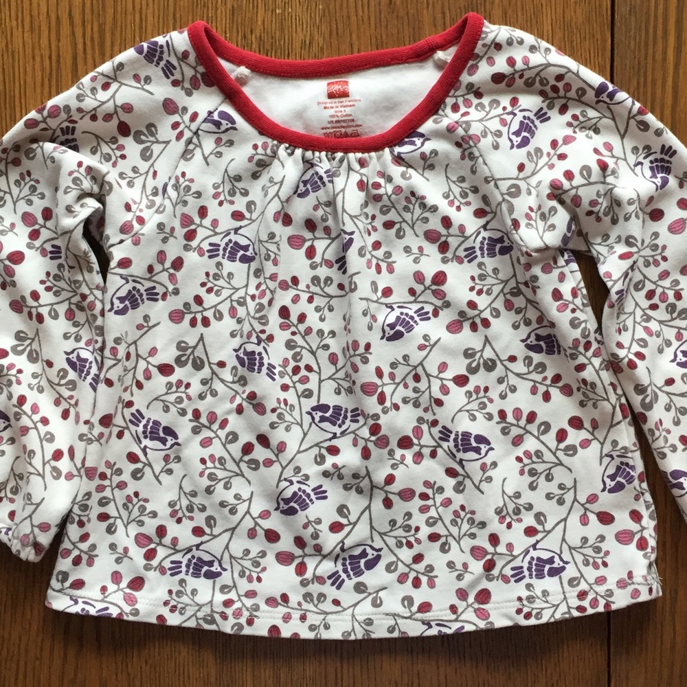 Sweet little 3t Tea Collection top
