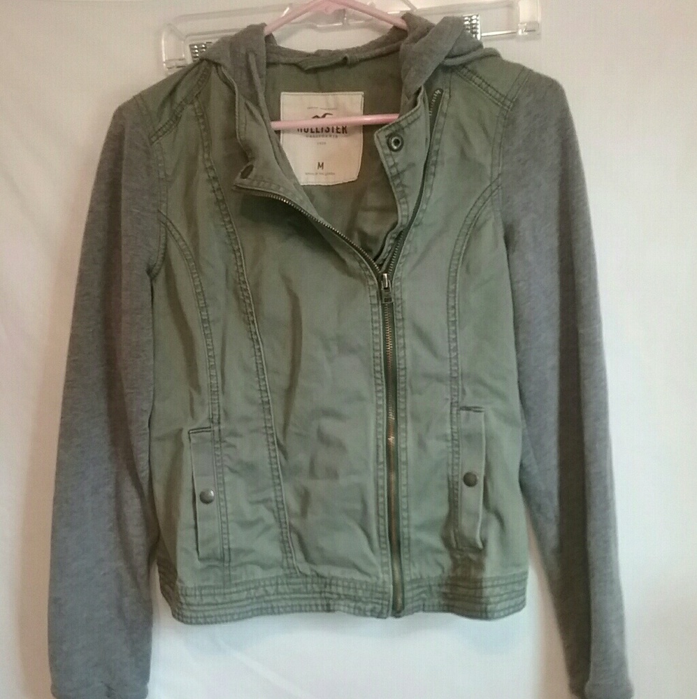 Hollister hooded jacket size medium gray