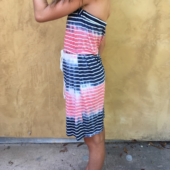 Cute swim coverup/dress - Picture 3 of 5