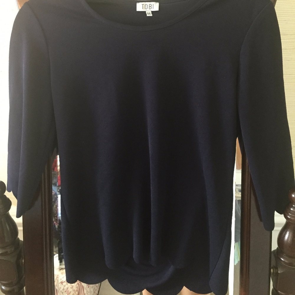 Navy Blue Scallop edge Tobi top size S