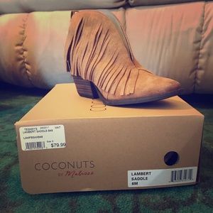 Coconut Lambert Booties