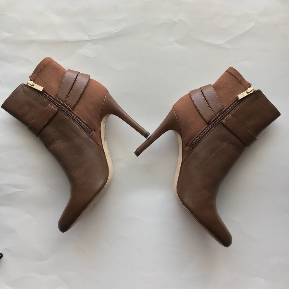 New with box Leather 50/50 stretch ankle boots - Picture 5 of 7