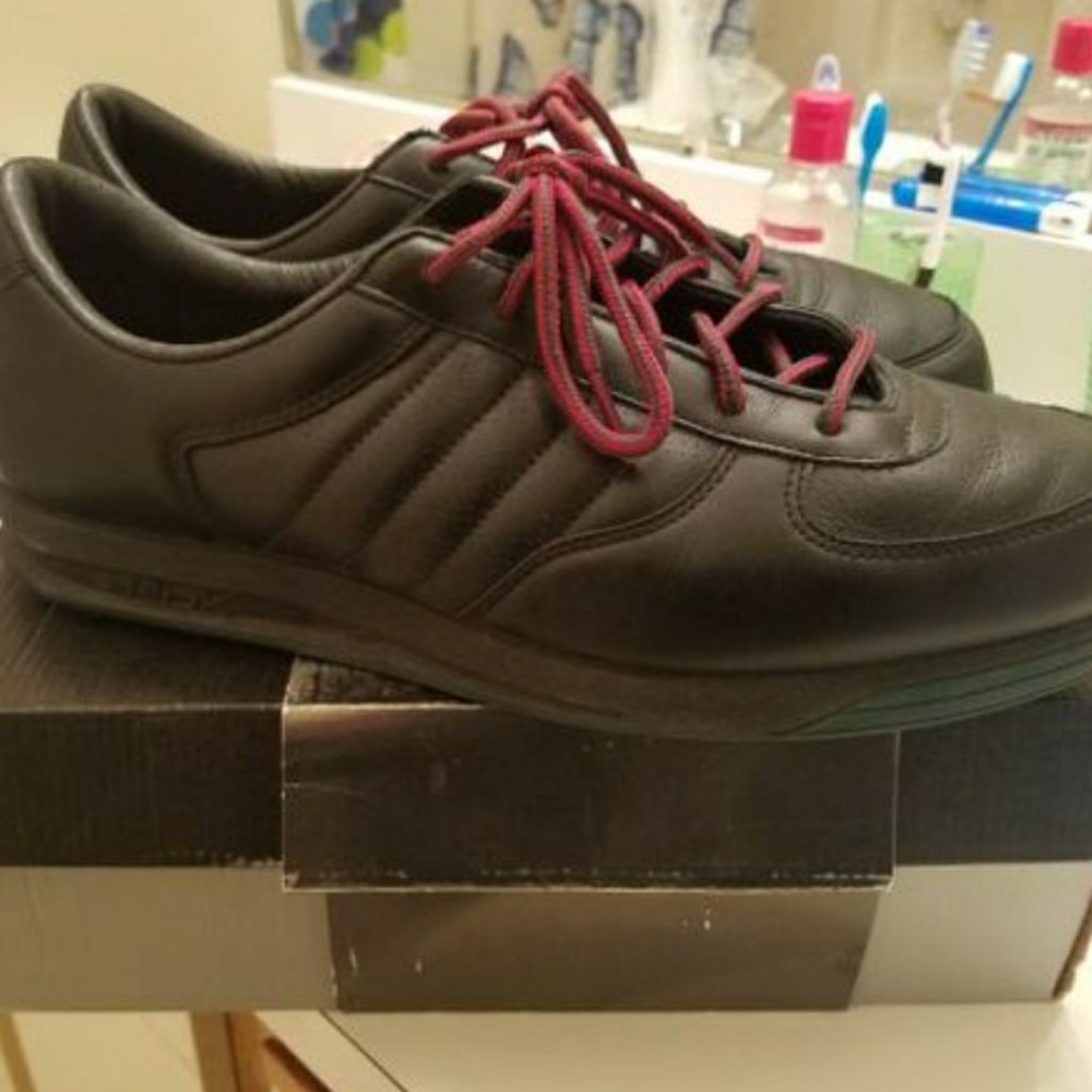 Reebok S.Carter (Jay-Z) size 11