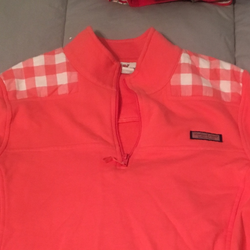 Vineyard vine peach pullover
