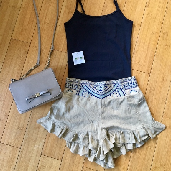 Romeo & Juliet Couture Pants - 🔥SALE🔥NWT Romeo & Juliet Couture Shorts