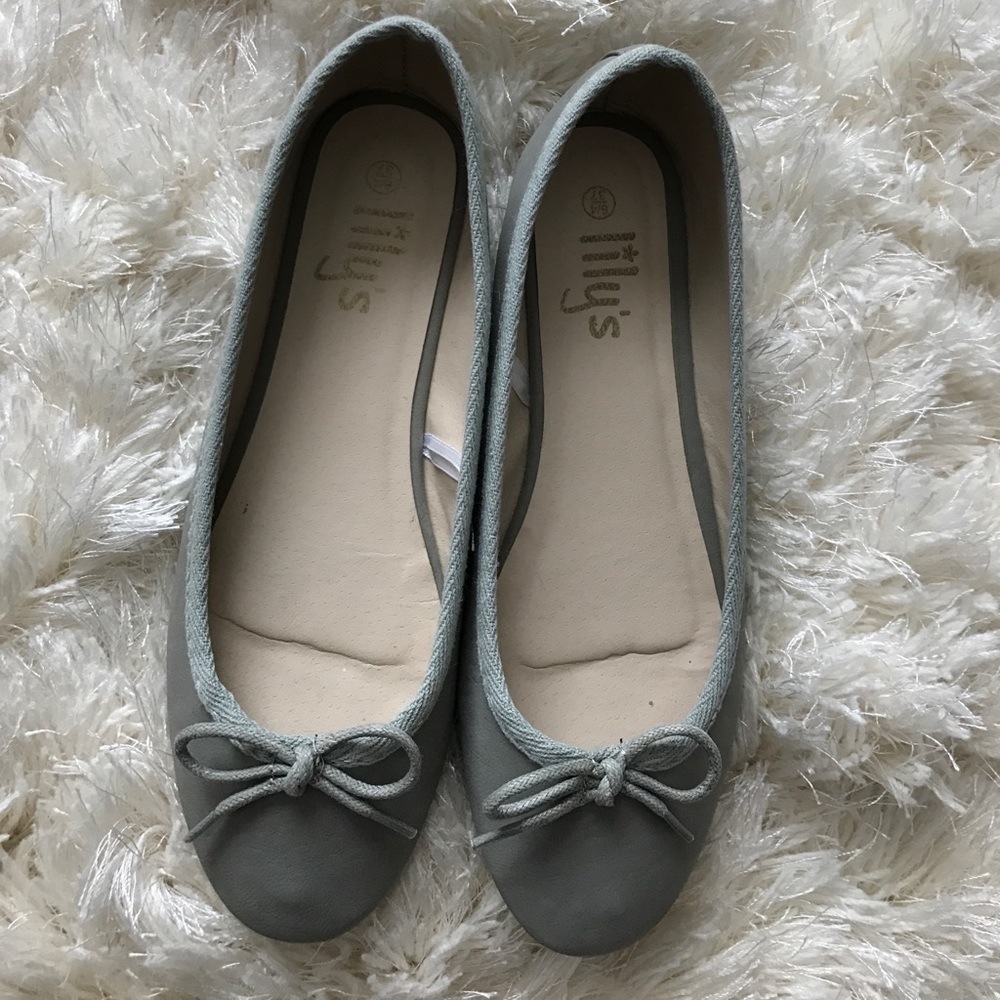 Grey Flats