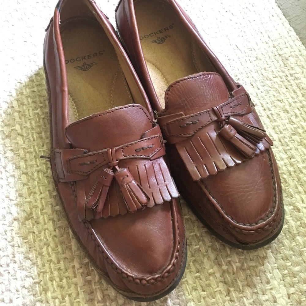 Men's leather tassel loafers