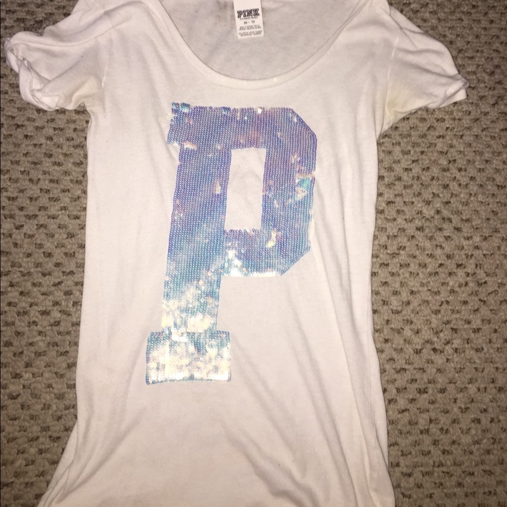 *SOLD ON Ⓜ️* LOVE PINK SHORT SLEEVE SHIRT