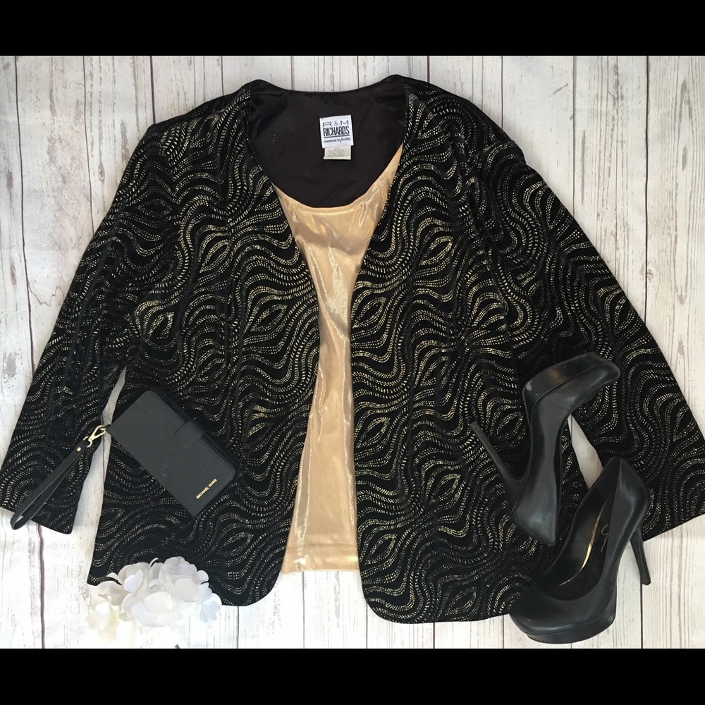 Vintage R & M Richards black with gold top 24 WP