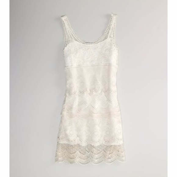 American Eagle Outfitters Scalloped Lace Dress - Picture 3 of 3