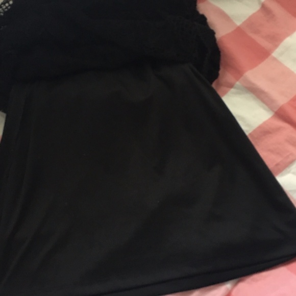 American Eagle Outfitters Scalloped Lace Dress - Picture 2 of 3