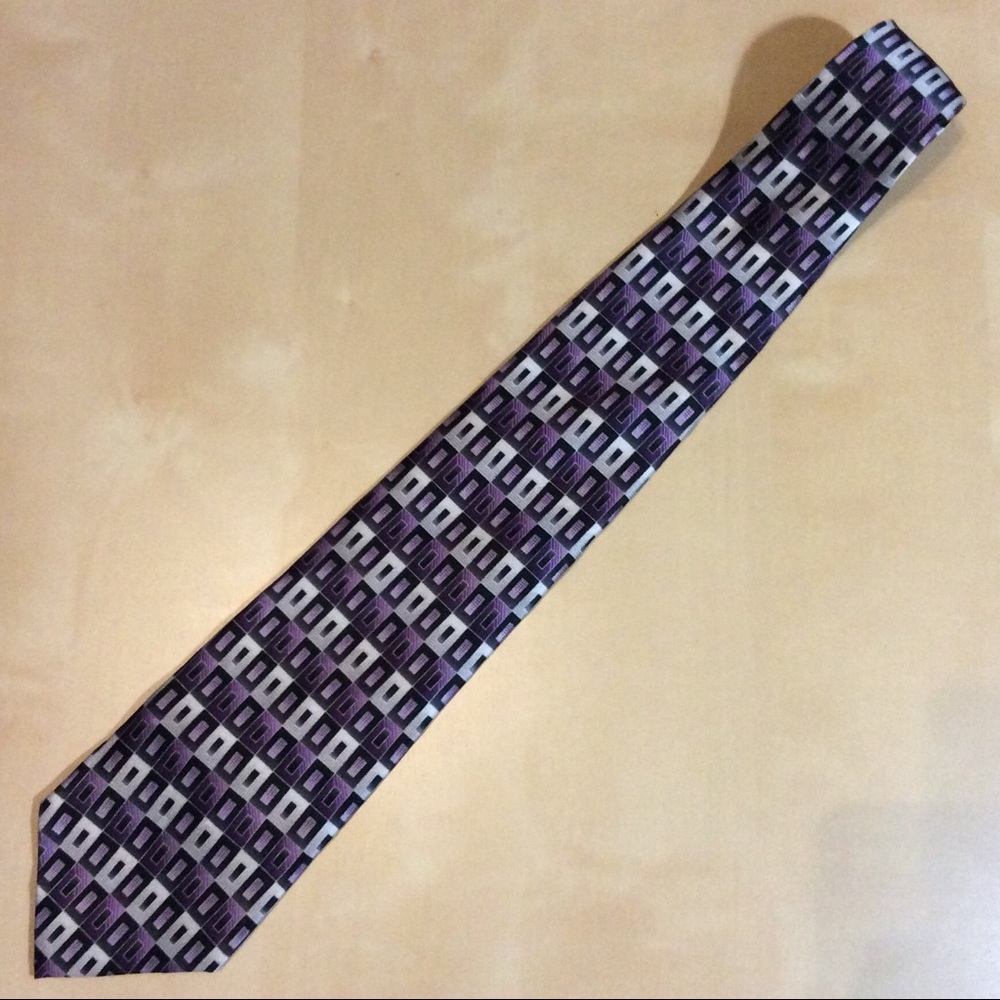 PIERRE CARDIN Patterned Silk Tie