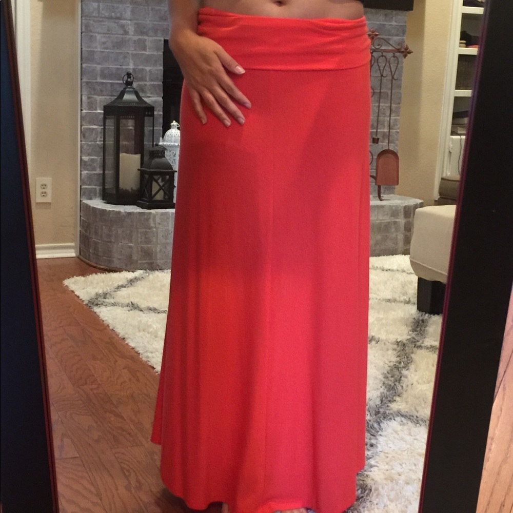 Coral Maxi skirt