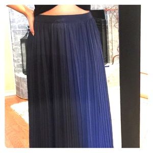 Navy pleated Maxi skirt