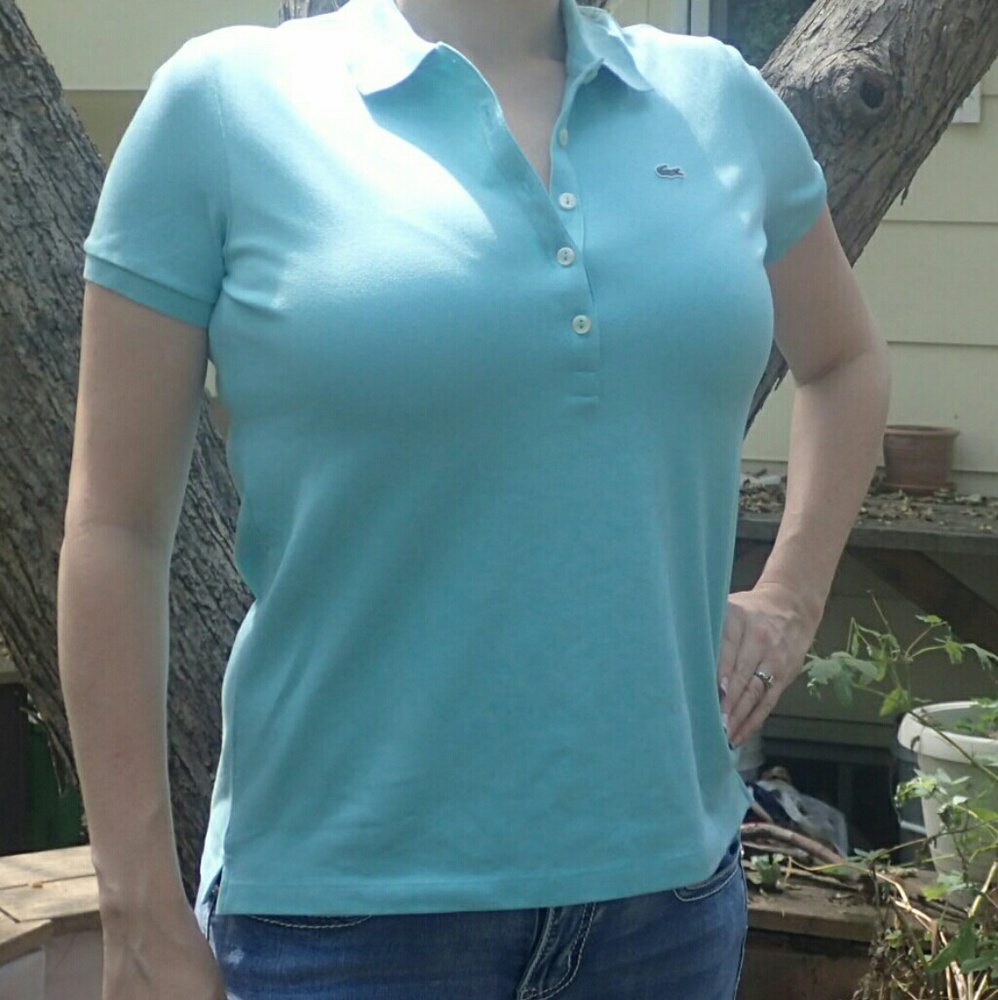 Aqua Lacoste polo