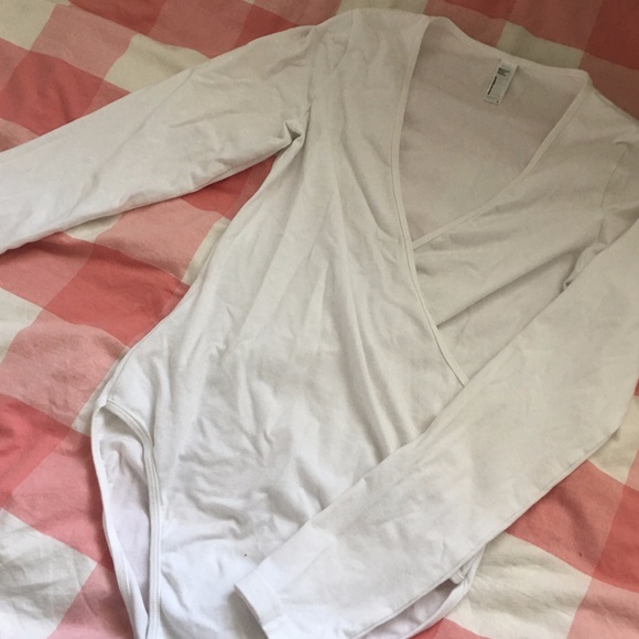 American Apparel Cotton Spandex Cross-V Bodysuit - Picture 1 of 3