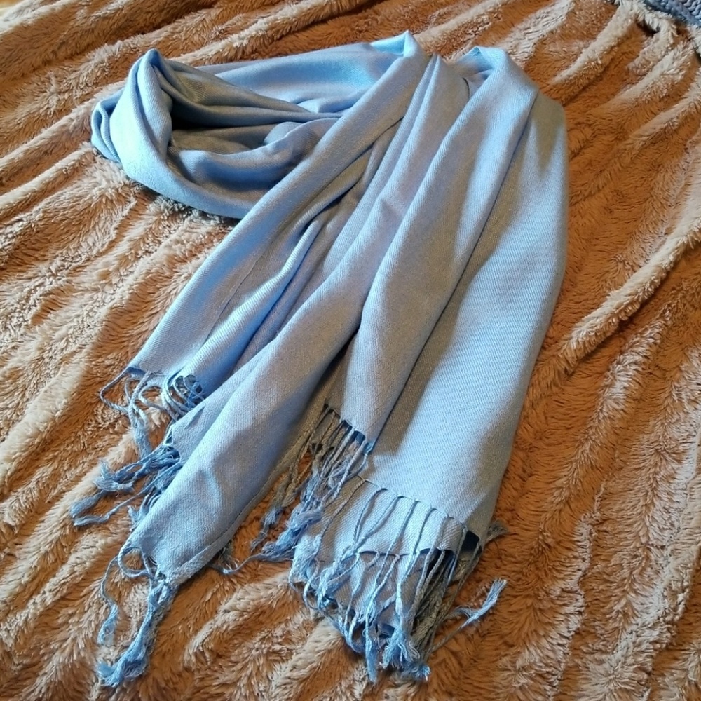 Super soft/silky Scarf